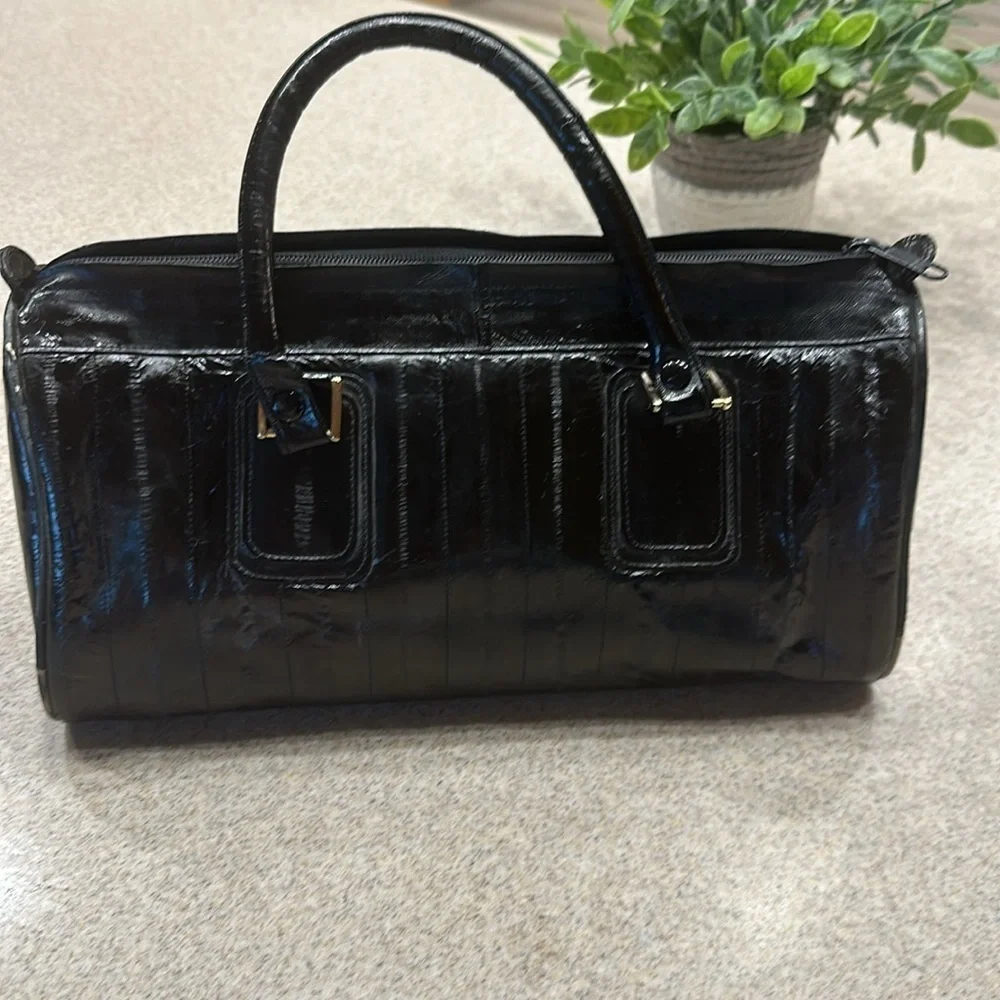 Ladies Vintage Eelskin Handbag in black